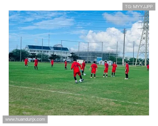 太原理工大学勇夺 2025 全国大学生足球联赛季军